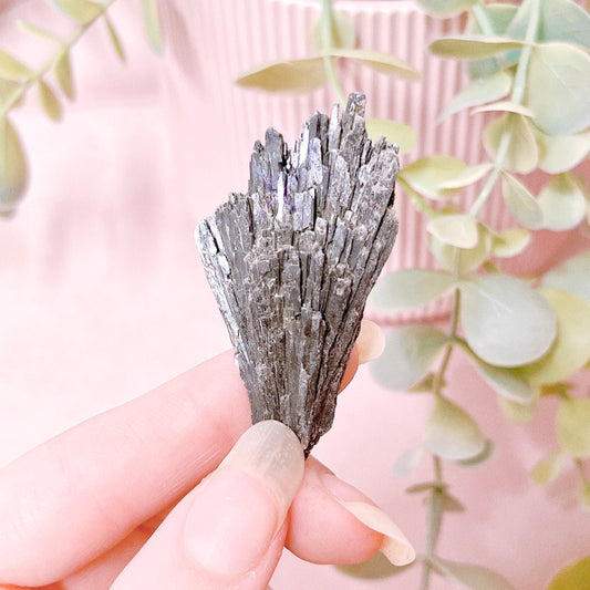 Black Kyanite Fan