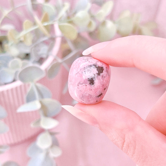 Rhodonite (Peruvian) Tumble