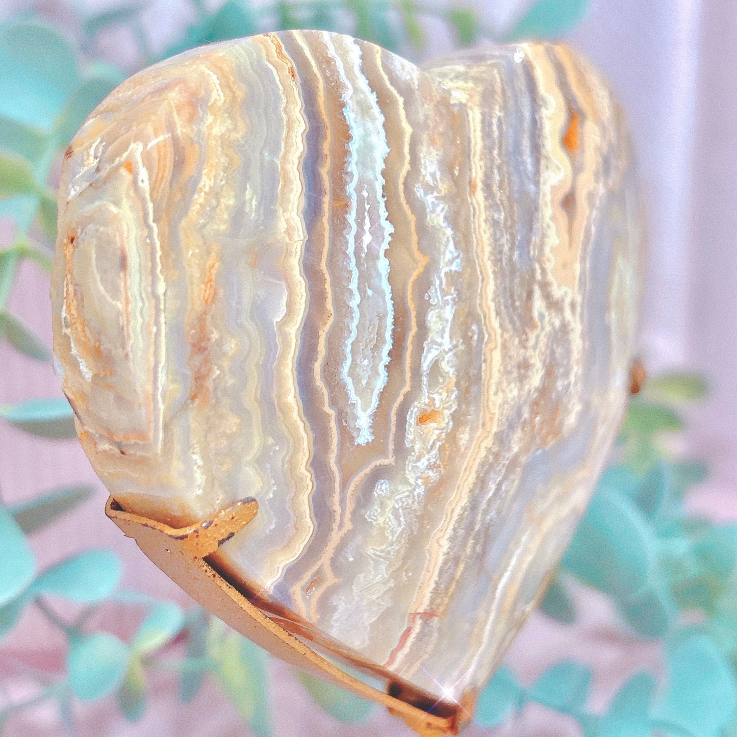 Crazy Lace Agate Heart - Gold Stand 14cm