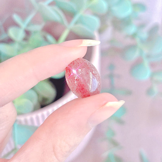 Strawberry Quartz Cabochon