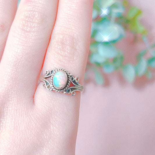 Ethiopian Opal 925 Sterling Silver Ring - Size 7