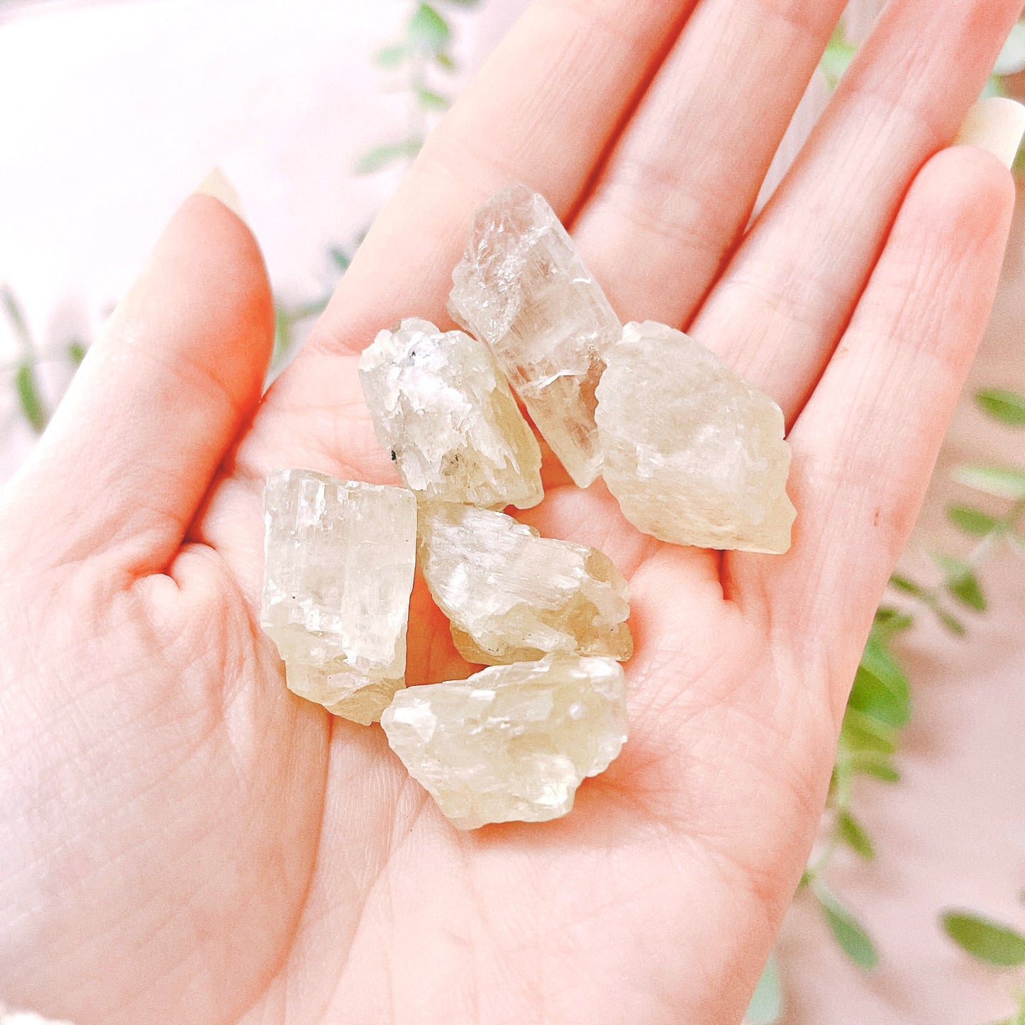 Hiddenite Natural