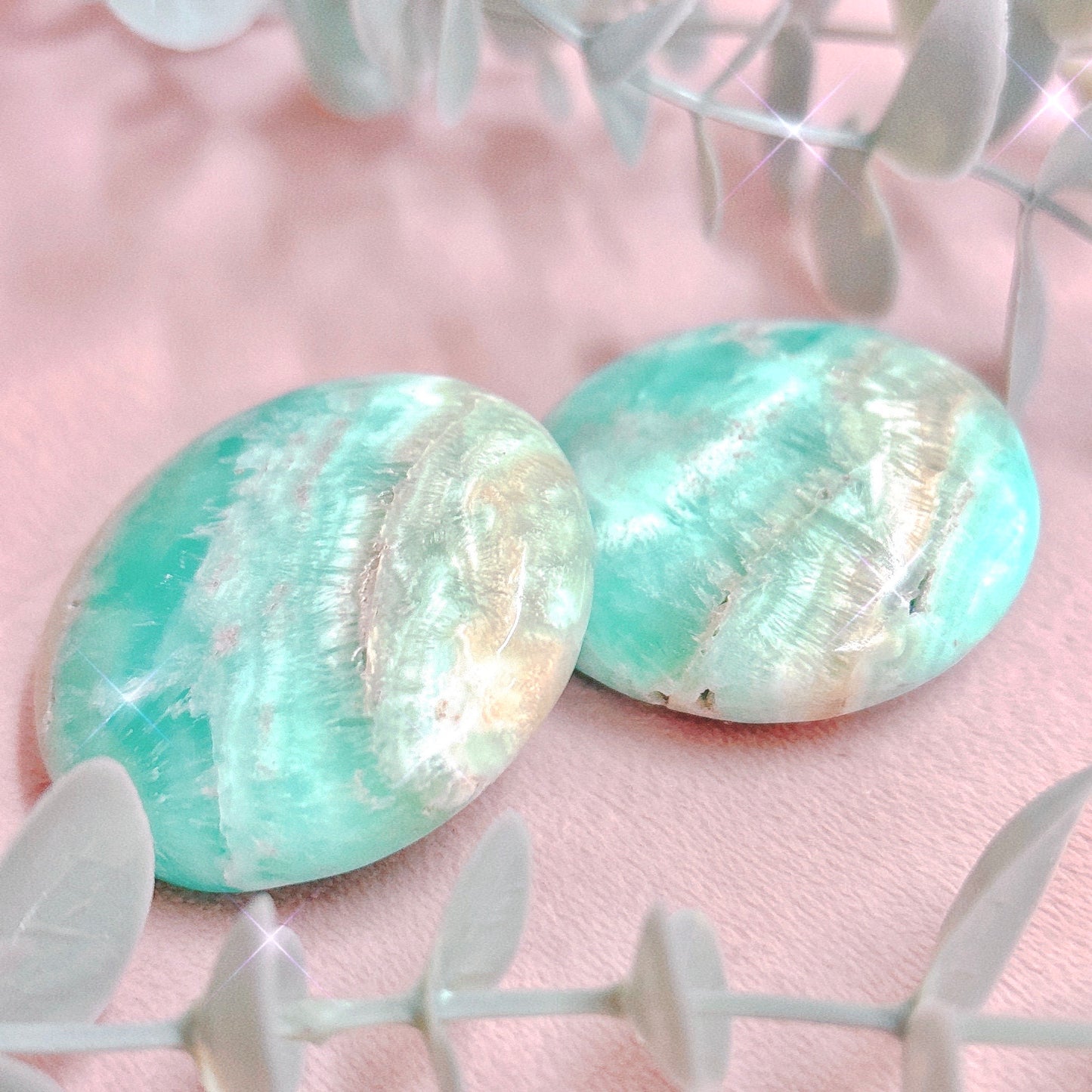 Caribbean Calcite Button