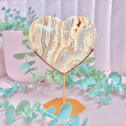 Crazy Lace Agate Heart - Gold Stand 14cm