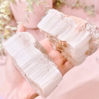 Selenite (Gypsum) Raw