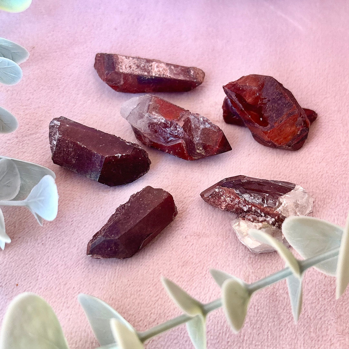 Red Quartz Point - Small