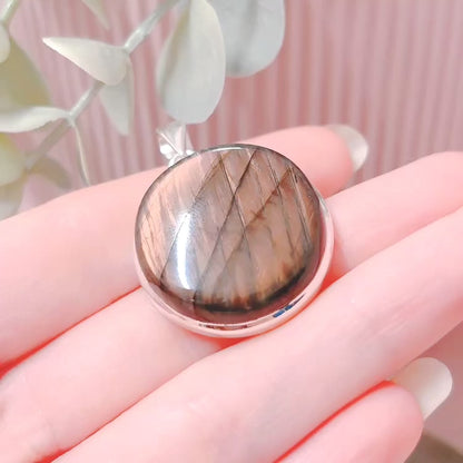 Sunset Labradorite 925 Sterling Silver Circle Pendant